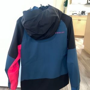 Oakley snowboard/ ski jacket
